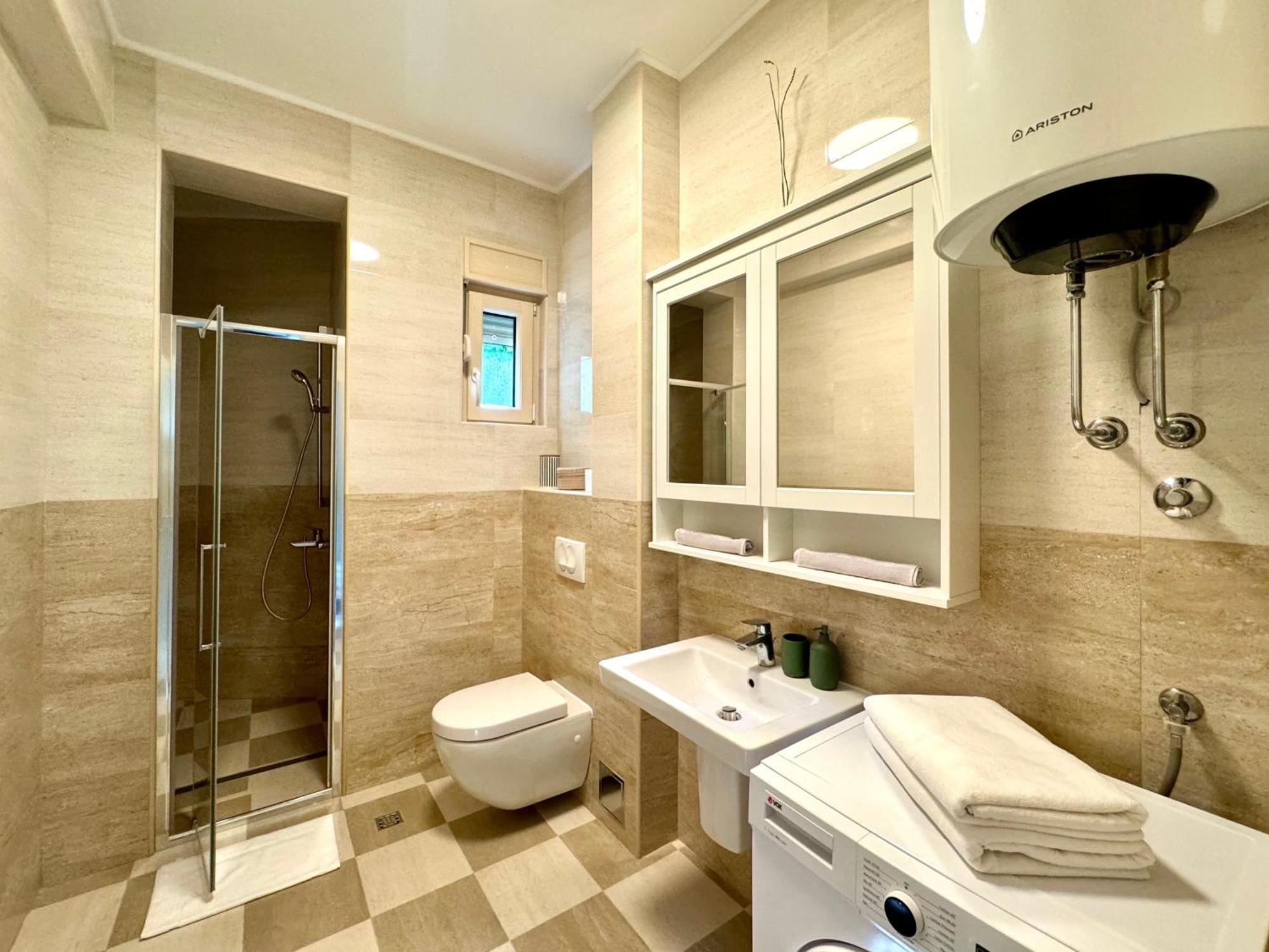 Olea Apartments Orahovac โกตอร์ ภายนอก รูปภาพ