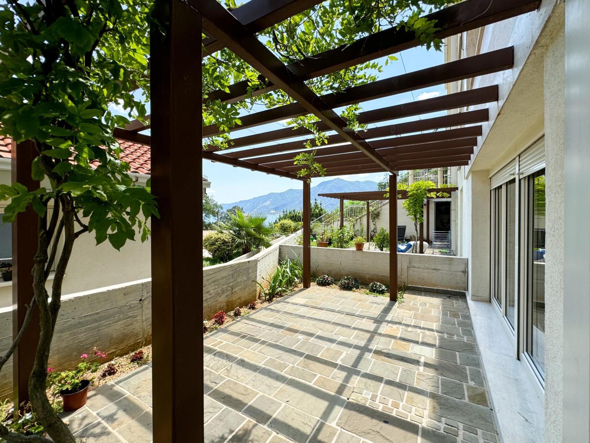 Olea Apartments Orahovac โกตอร์ ภายนอก รูปภาพ